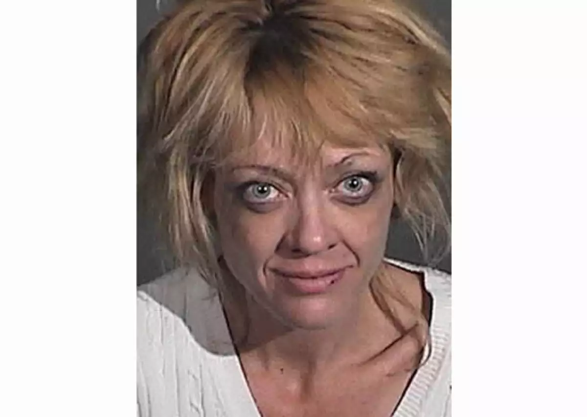 A sus 43 años la actriz falleció mientras dormía; fue la hermana mayor de Eric Forman, personaje interpretado por Topher Grace.