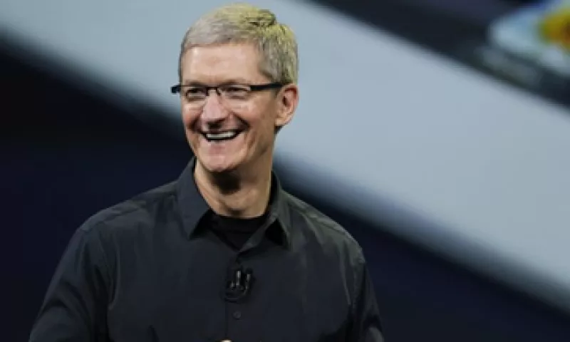 Tim Cook siempre rinde homenaje al legado de Jobs, pero no pide disculpas por trazar un nuevo rumbo en Apple. (Foto: AP)
