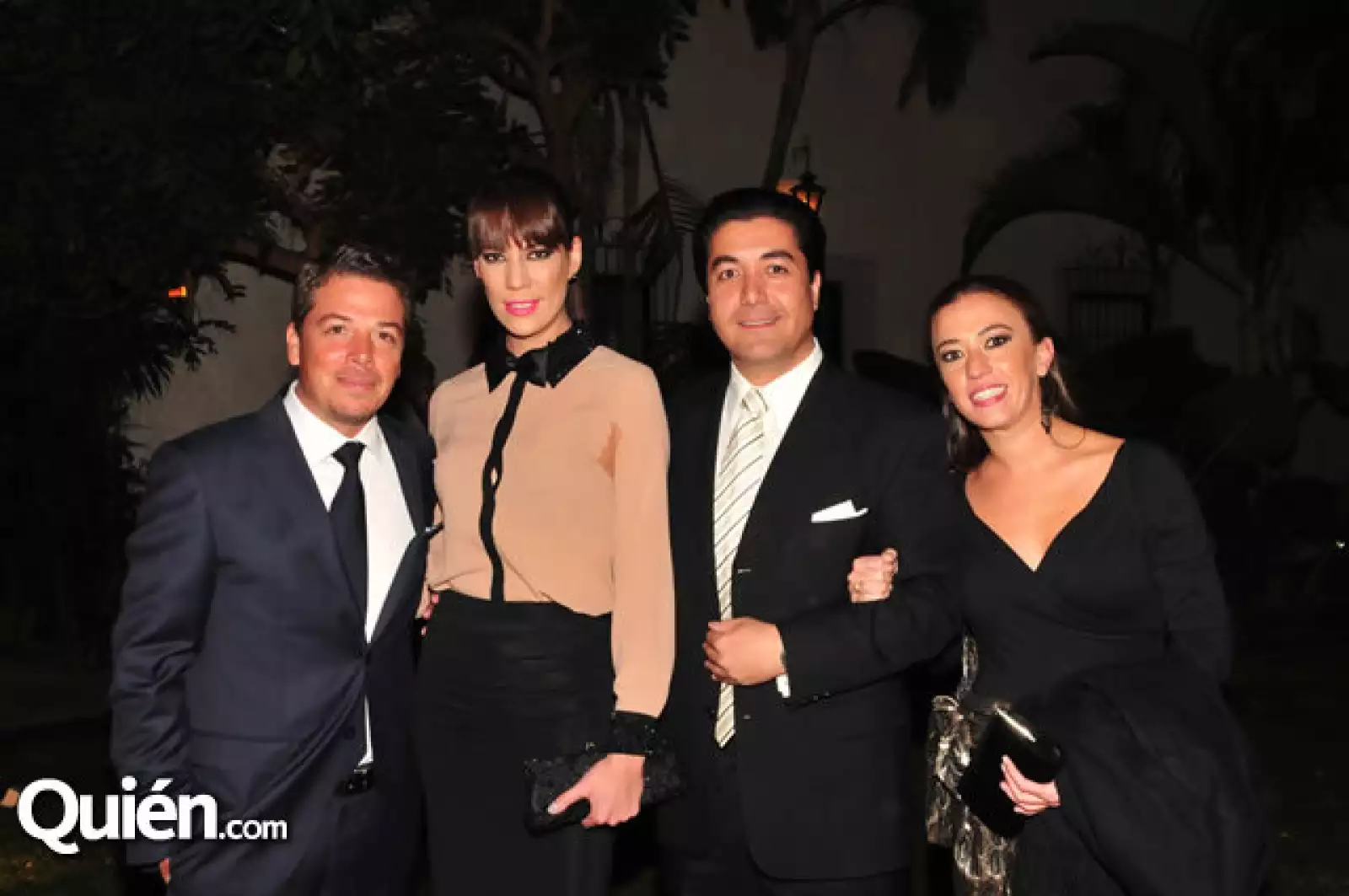 Arturo Rubio,Loretta Gutiérrez,Román Fernández,Ana Paula Pérez