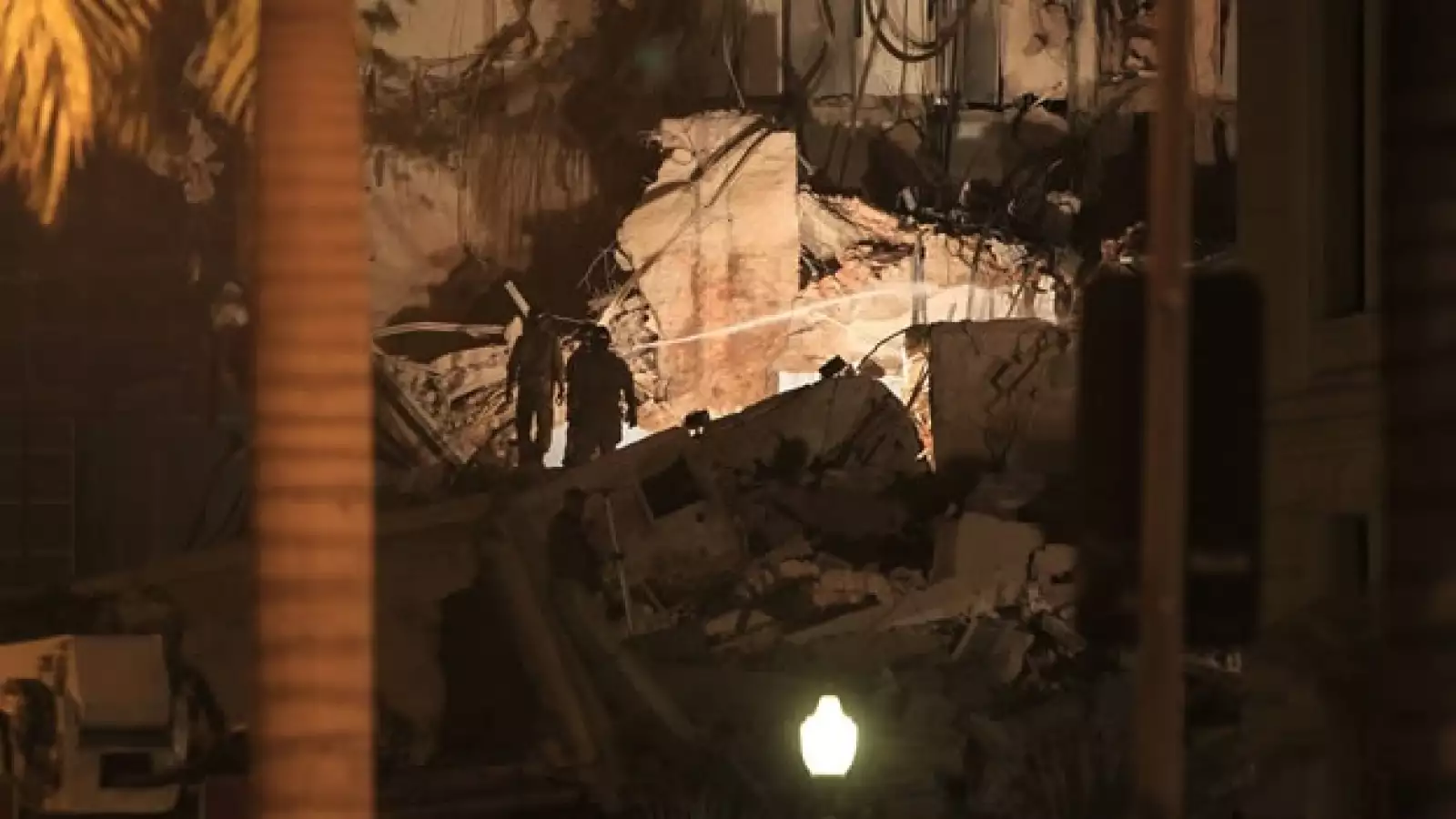 Un edificio colapsa en el centro histórico de Río de Janeiro