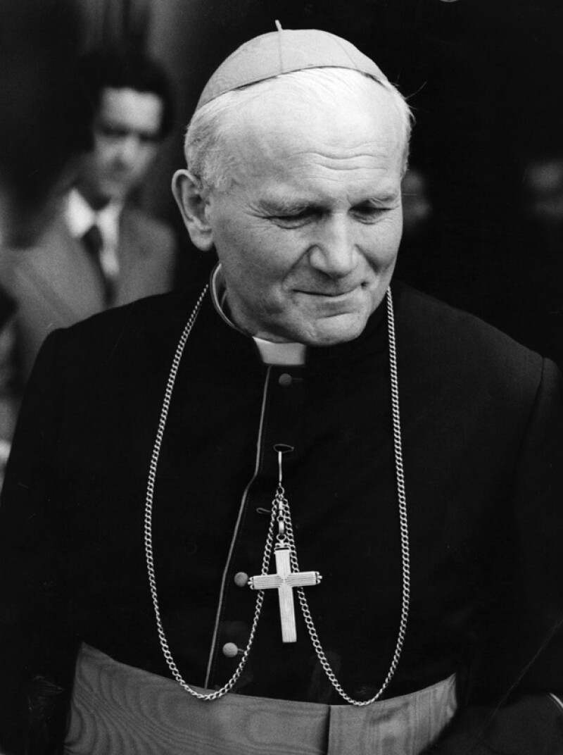 El Papa Juan Pablo no quedó del todo bien después del atentado que sufrió.
