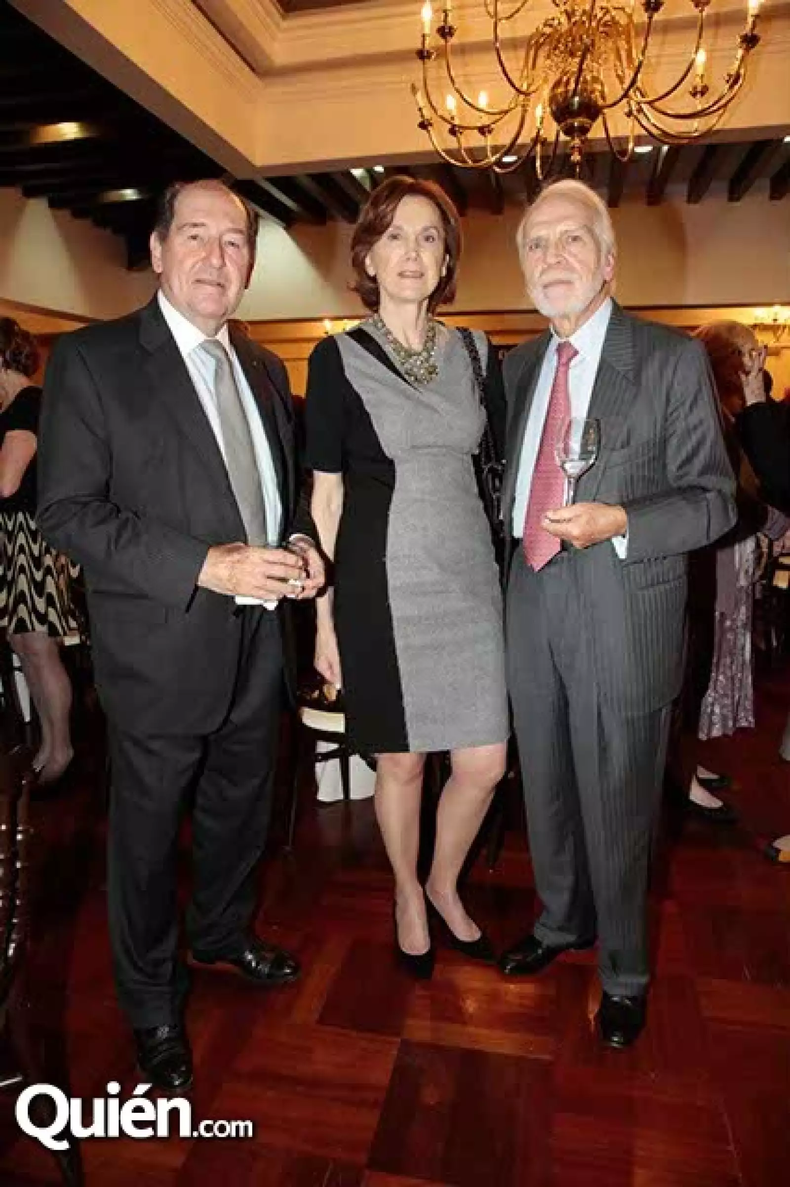 Francisco Fernández Cueto,Susana Martínez Vértiz y Óscar Ochoa