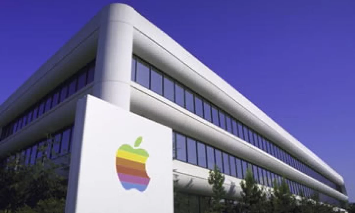 Las placas estuvieron en la sede principal en Cupertino, California. (Foto: Getty Images)