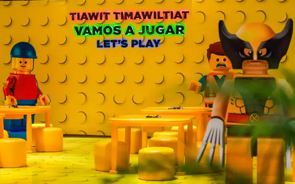 Sala Lego BINAES.jpeg