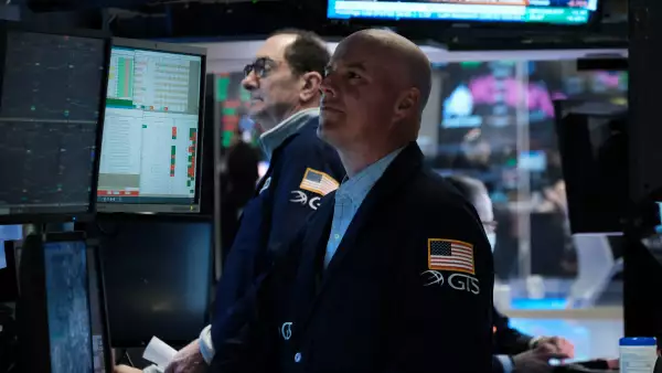 ¿Cómo afectaría a los mercados y trading la eliminación del horario de verano?