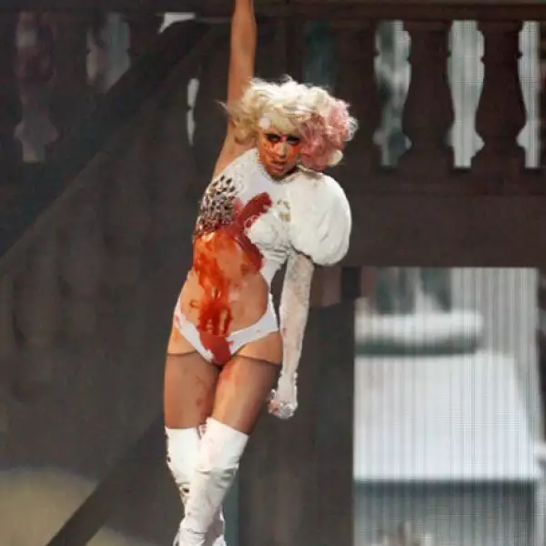 En los MTV Video Music Awards volvió a vestir de manera que llamó la atención de todos.