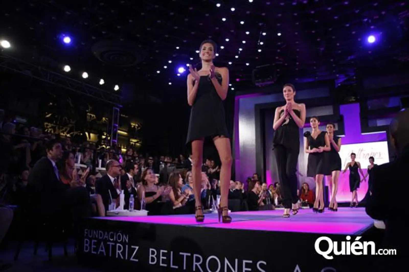 Desfile Fundación Beltrones