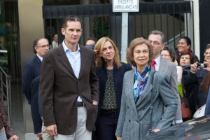 Urdangarin llegó con la reina Sofía.
