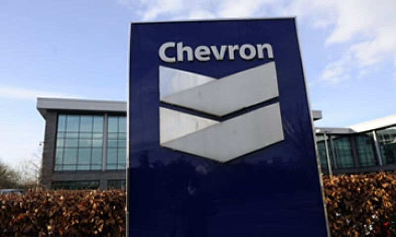 Con la alianza anunicada este miércoles, Chevron recupera 36% del pozo Gibson. (Foto: AFP )
