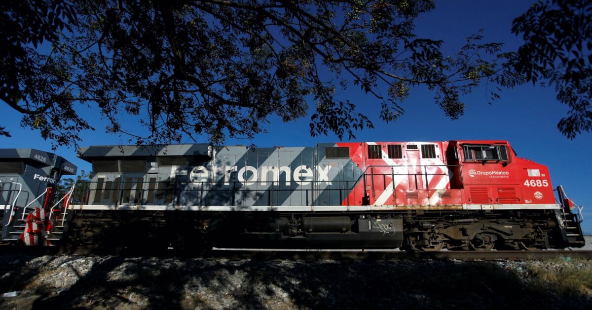 López Obrador'un görüş alanında büyüyen endüstri