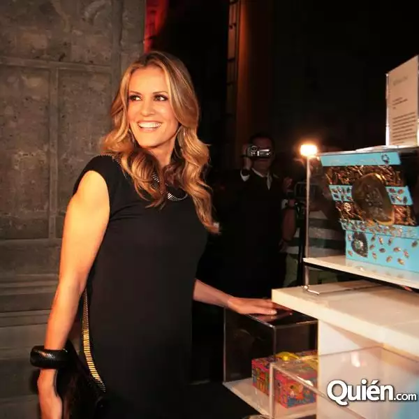 Cajas en subasta revive el arte