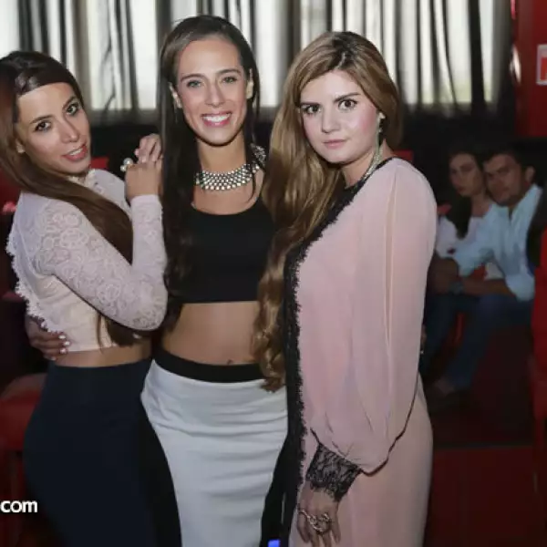 Andrea Godoy,Michele Godoy y Yareli León