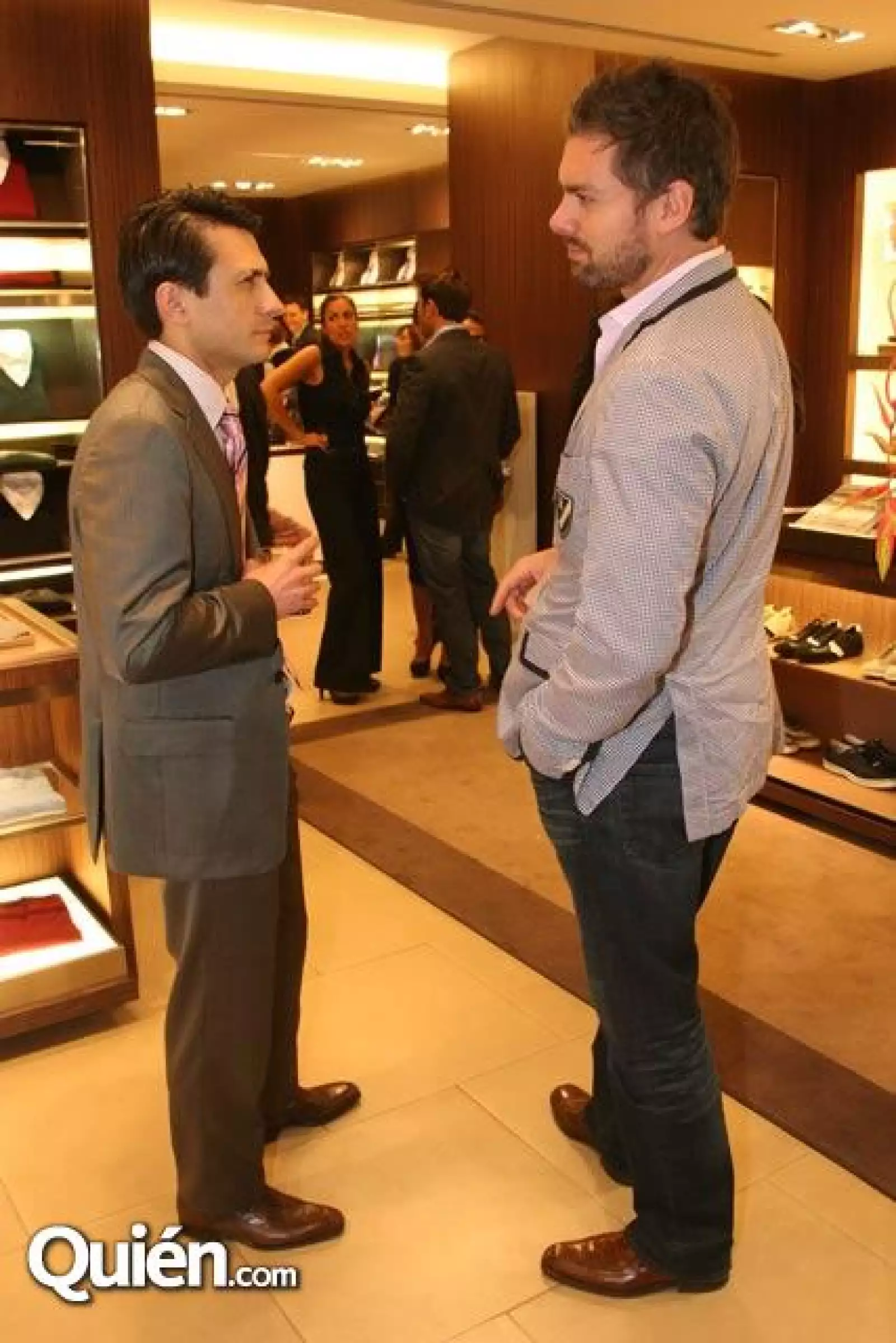 Paolo Zullo,Hugo Van Belle