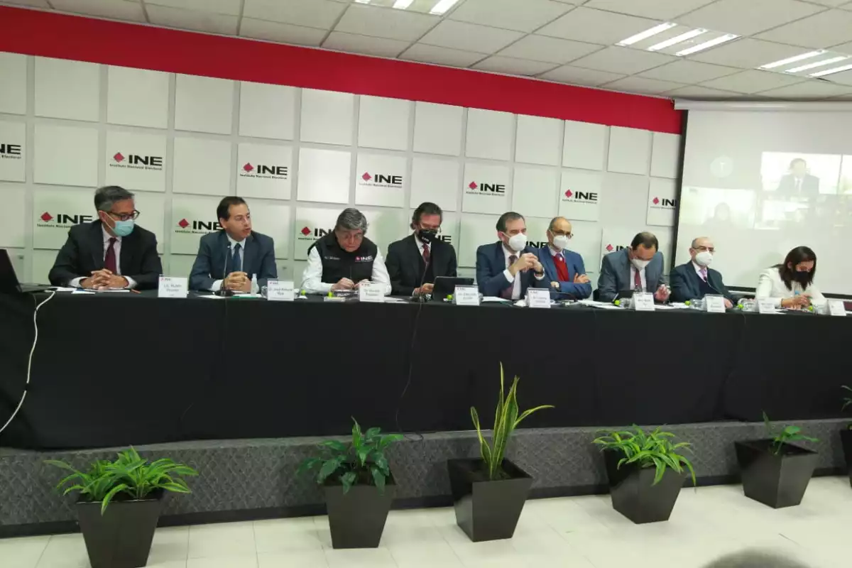 Consejeros electorales del INE