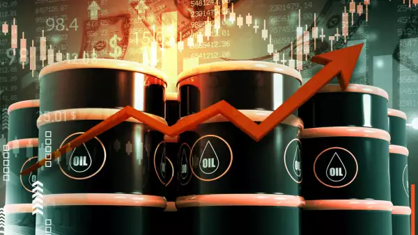 Petróleo mexicano supera los 90 dls, pero activa estímulos a los combustibles
