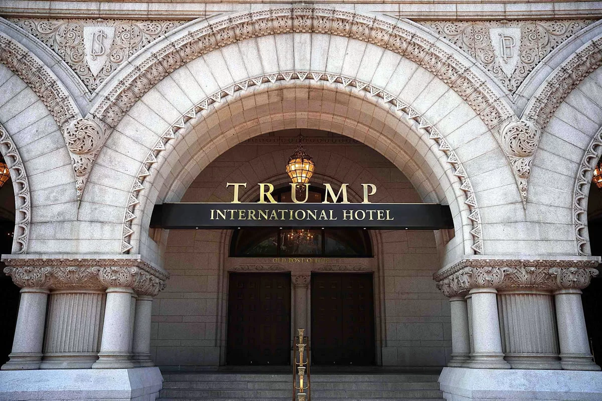 hotel-trump-amlo