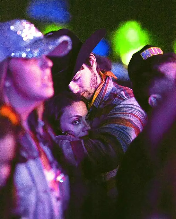 Los papá primerizos también se mostraron muy románticos.