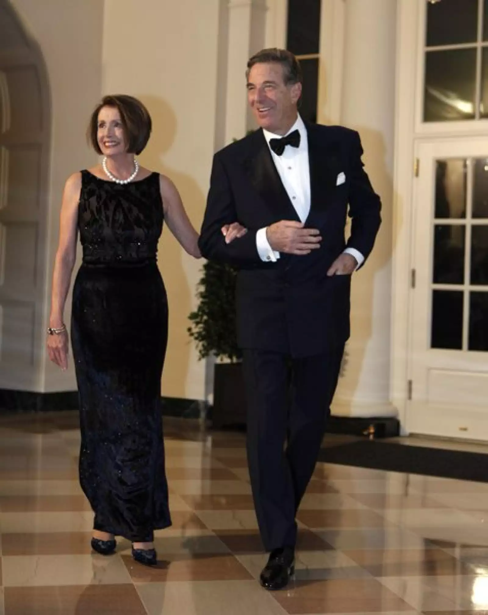 La congresista Nancy Pelosi y su esposo, Paul.