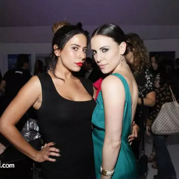 Bianca Calderón y Alexandra de la Mora