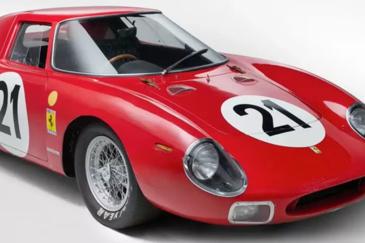 Esto pagaron por el Ferrari ganador de 24 Horas de Le Mans en 1965