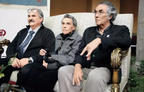 Los hijos de Leonora, Gabriel y Pablo.