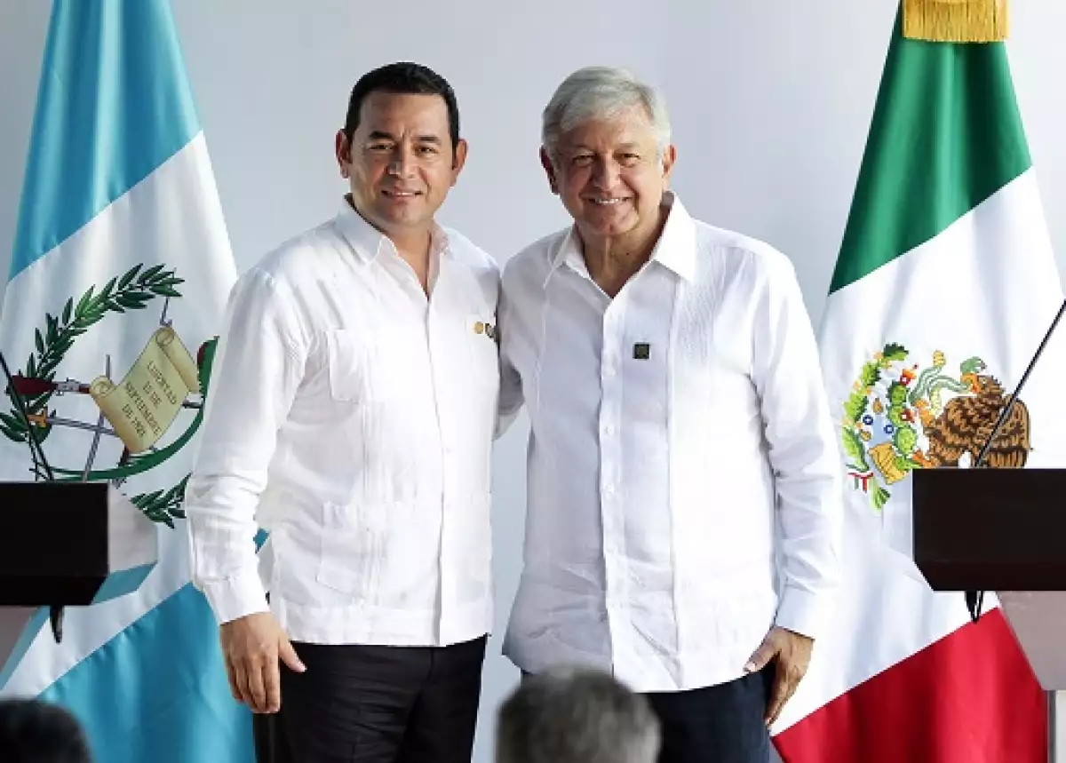 AMLO y el presidente de Guatemala, Jimmy Morales
