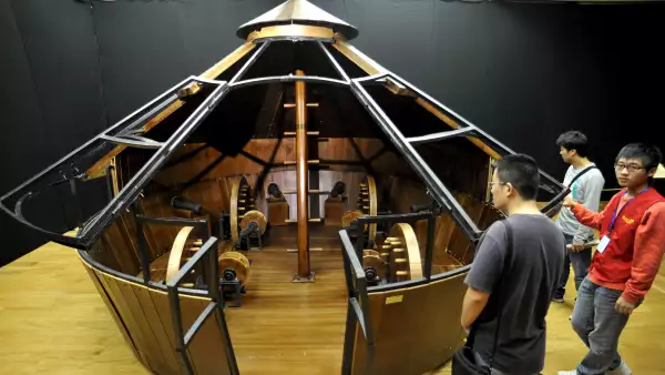 EXPOSICIÓN DE LA OBRA DE LEONARDO DA VINCI EN HANGZHOU