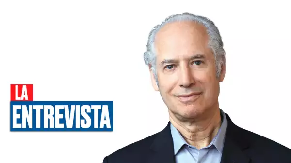 Lo que el cofundador de Starbucks aprendió sobre emprender y casi le cuesta todo