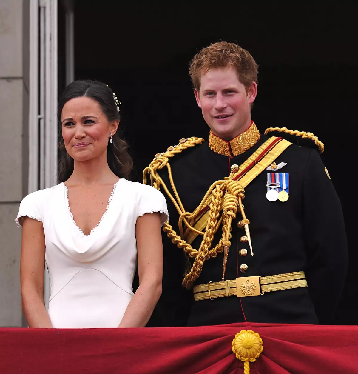 Royal Wedding - The Newlyweds Greet Wellwishers From The Buckingham Palace Balcony