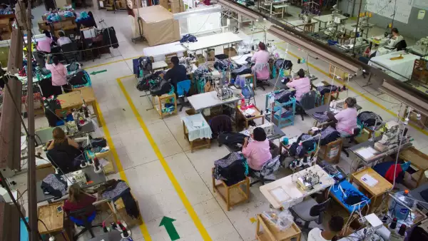 Se espera que los sueldos de los trabajadores en México aumente en 2023. 