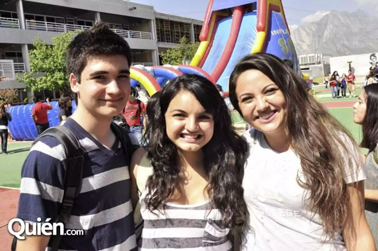 Carlos Ortega,Karen Ibarra y Cecy Ortíz