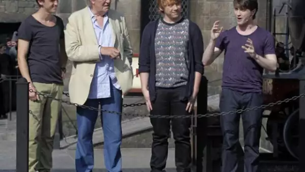 Los actores Tom Felton, Michael Gambon, Rupert Grint y Daniel Radcliffe durante la apertura del parque.