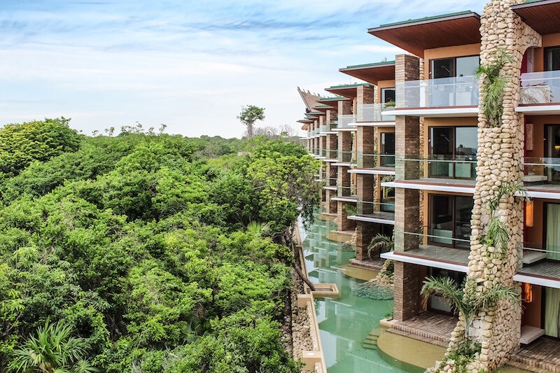 Life and Style Xcaret 2.jpg
