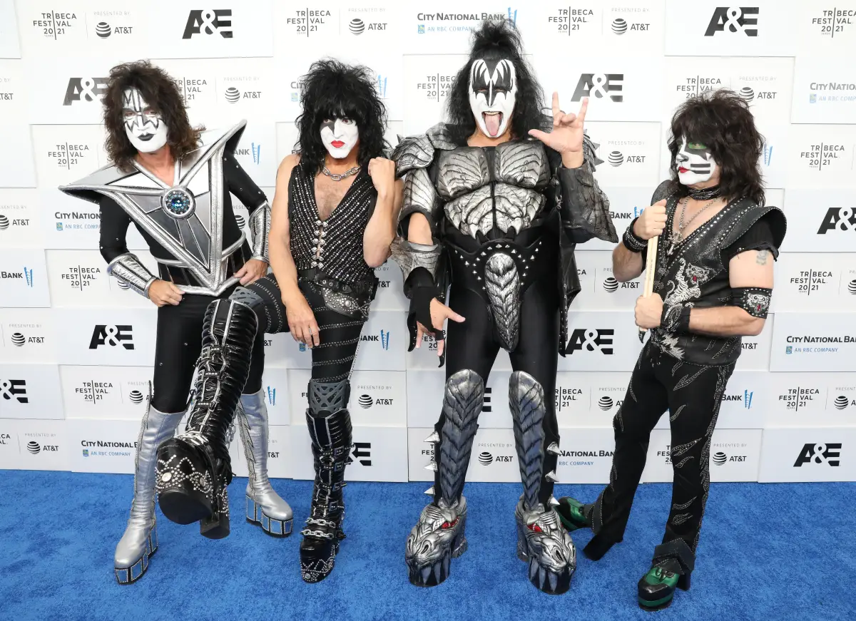 Kiss