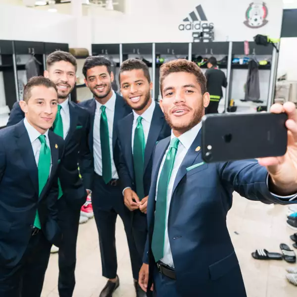 Ermenegildo Zegna acompaña a la Selección Nacional