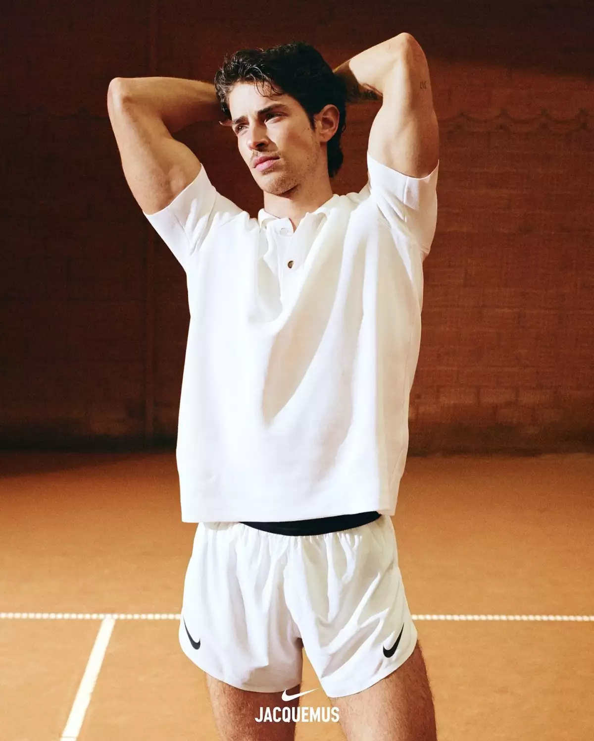 Manu Ríos se convierte en tenista para la campaña de Jacquemus x Nike
