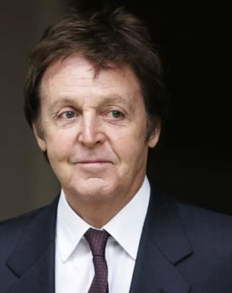 El ex beatle planea lanzar la canción Carnival of Light, con una duración de 14 minutos.