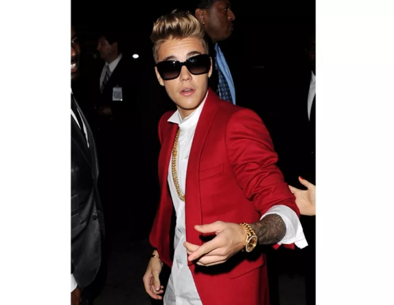 Rob Ford, famoso por confesar que solía consumir crack y cocaína durante sus años en el gobierno, dijo que hay que ser más comprensivos con el ídolo juvenil.