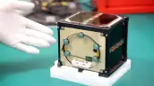 primer-satelite-de-madera