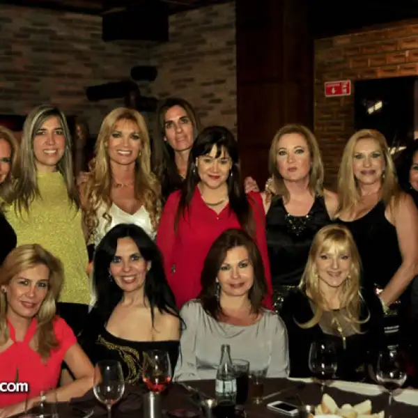 Cumpleaños de Verónica Lepeley Cambiaso en la Industria Monterrey