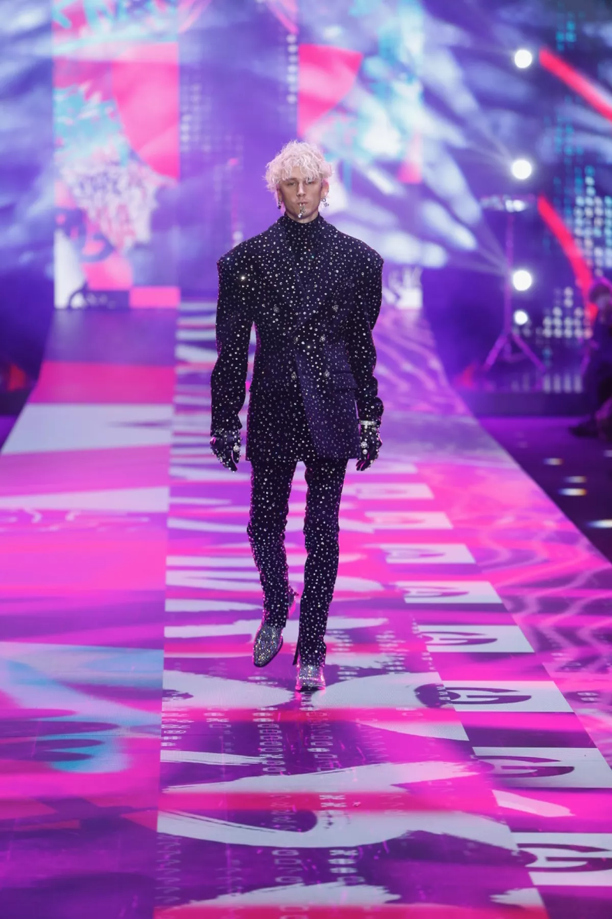 MGK_D&G_Mens_FW_22_Black