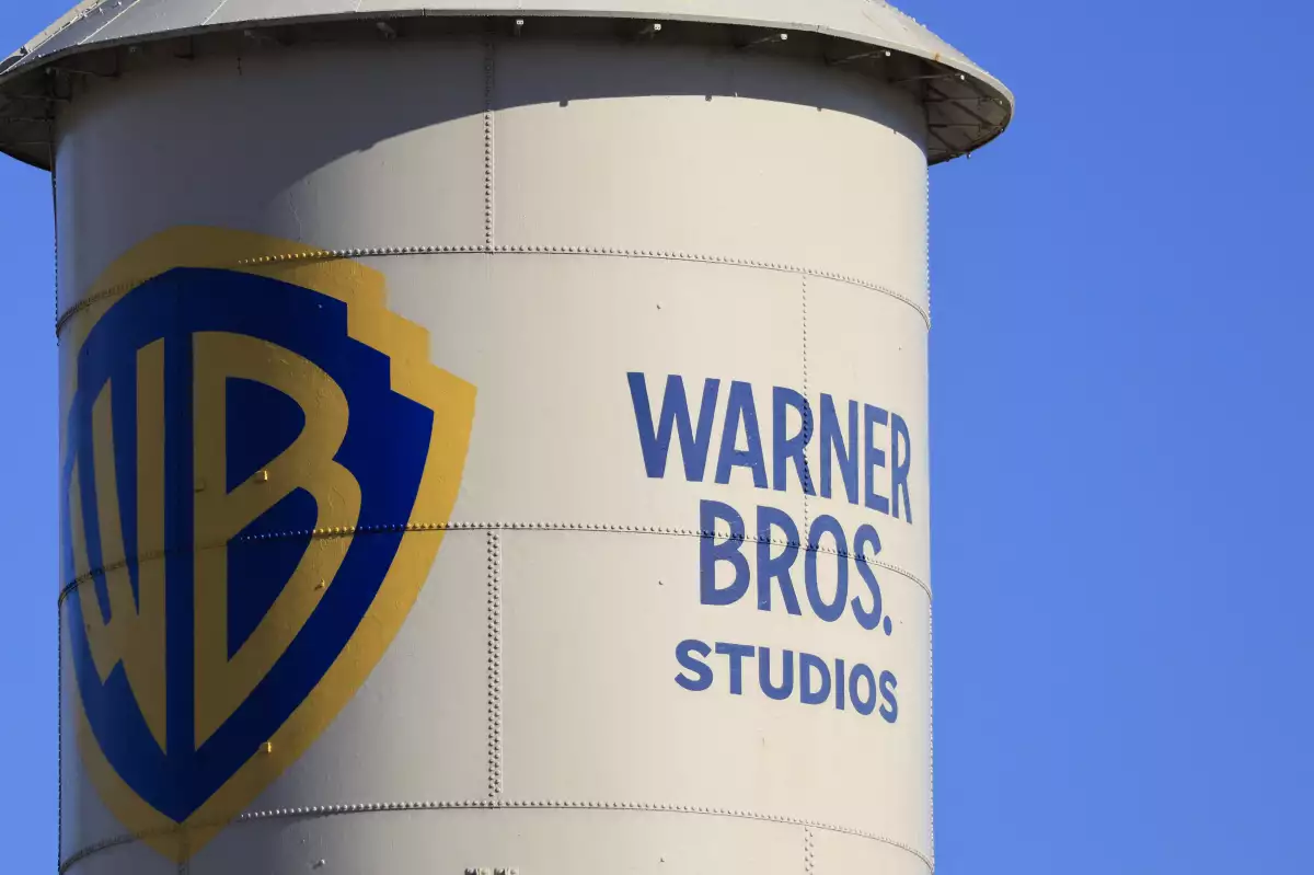 Más de 100 años de Warner Bros: Del estudio pionero de Hollywood a su venta a Paramount