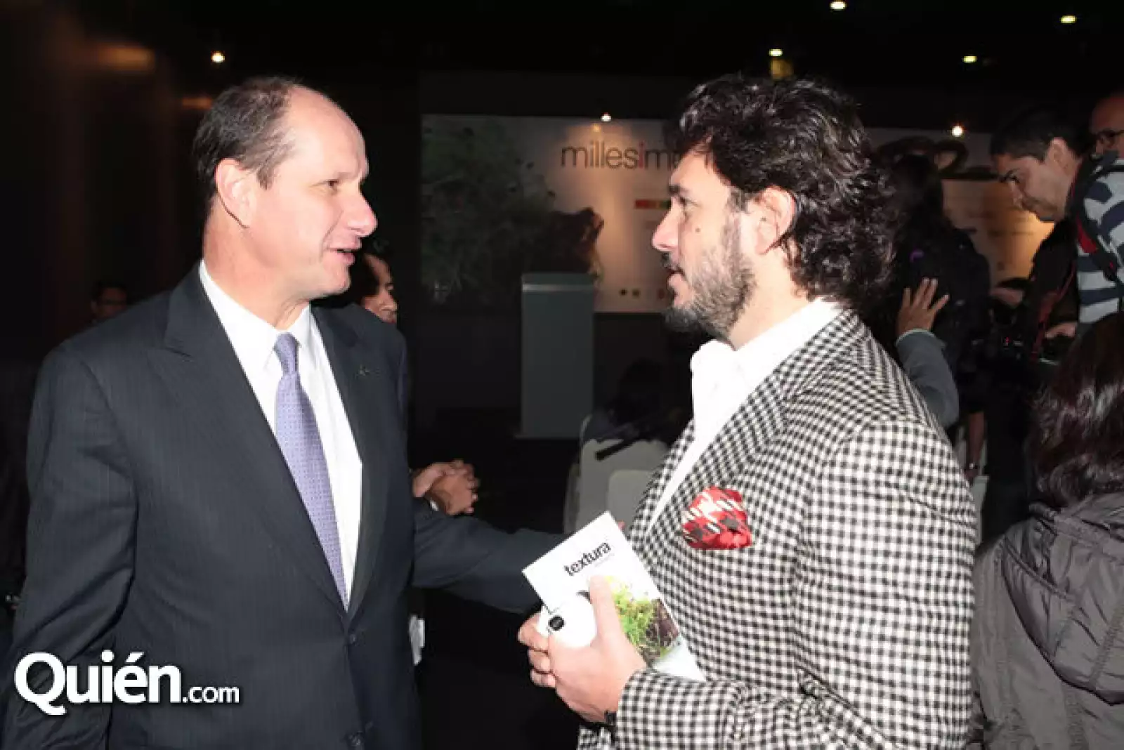 Luis Reyes,Rolly Pavia