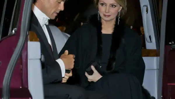 El momento en el que Angélica Rivera y Peña Nieto llegaron al palacio de Buckingham.