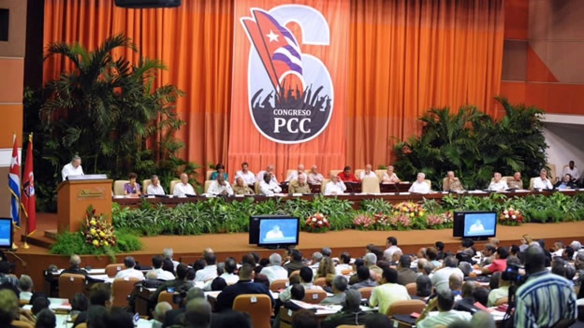 El Congreso Comunista en Cuba aprueba relaciones económicas