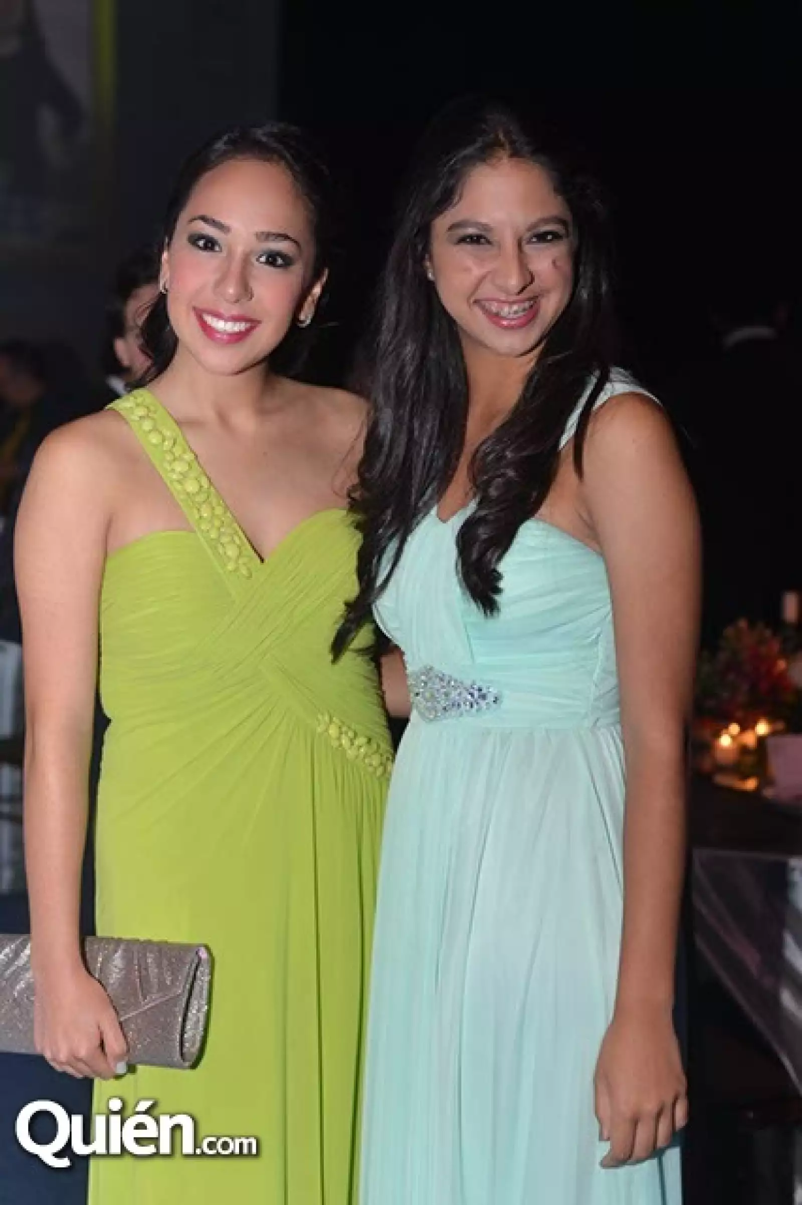 Daniela Ricardez y Adriana Mier.