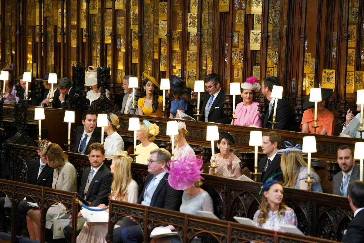 George y Amal Clooney en la boda de Meghan y Harry
