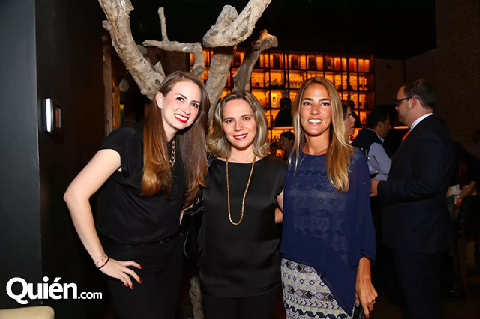 Anda Torres, Valeria Benavides y Carla Maury