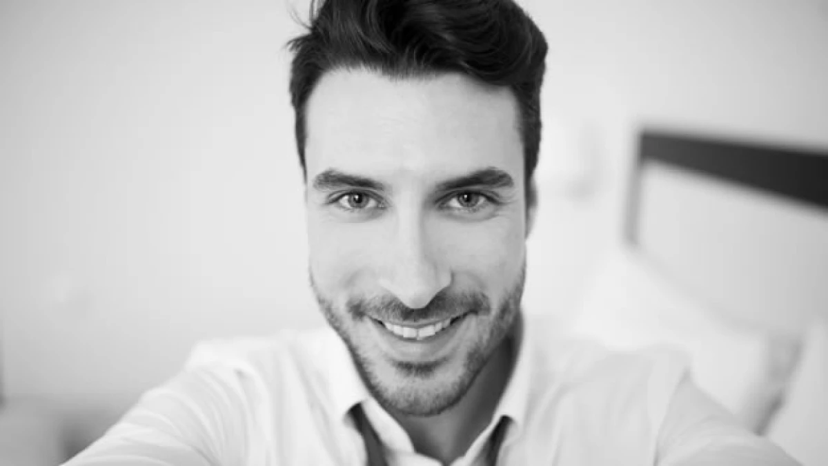 La frecuencia con la que publicas ?selfies? en tus redes sociales podría indicar lo propenso que eres a ser narcisista y desarrollar conductas anti-sociales