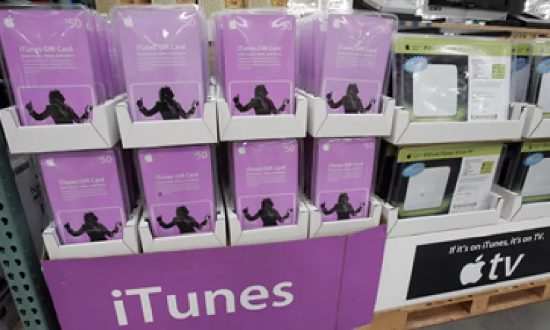 iTunes domina el mercado de videos digitales y abarca el 67% de las ventas de programas de televisión.(Foto: AP)